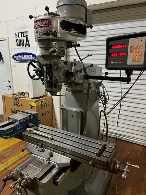 BRIDGEPORT Model J Vertical Ram Type Milling Machine BRIDGEPORT Model J Vertical Ram Type Milling Machine