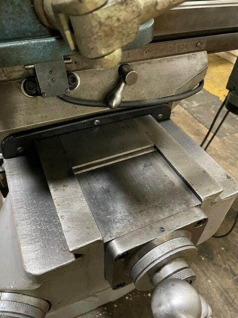 BRIDGEPORT Series I 2 HP Ram Type Variable Speed Vertical Milling Machine BRIDGEPORT Series I 2 HP Ram Type Variable Speed Vertical Milling Machine